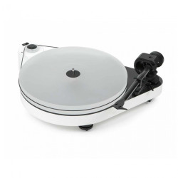 Pro-Ject RPM 5 Carbon Turntable with 9CC Tonearm, White