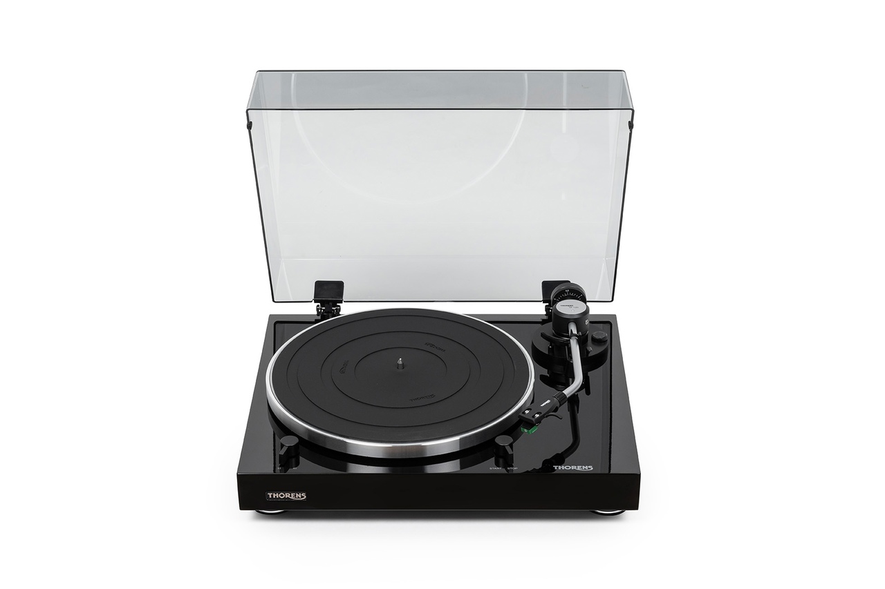 Thorens has released a vinyl player TD 204